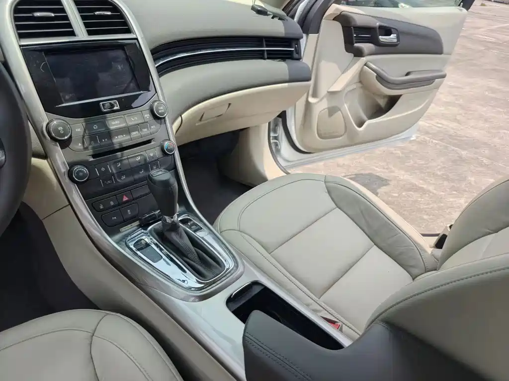 Chevrolet Malibu — миниатюра 9