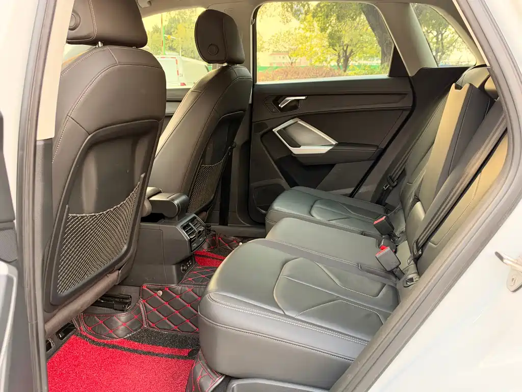 Audi Q3 — миниатюра 9