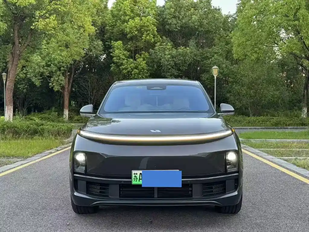 Li Auto Li L8 — миниатюра 2