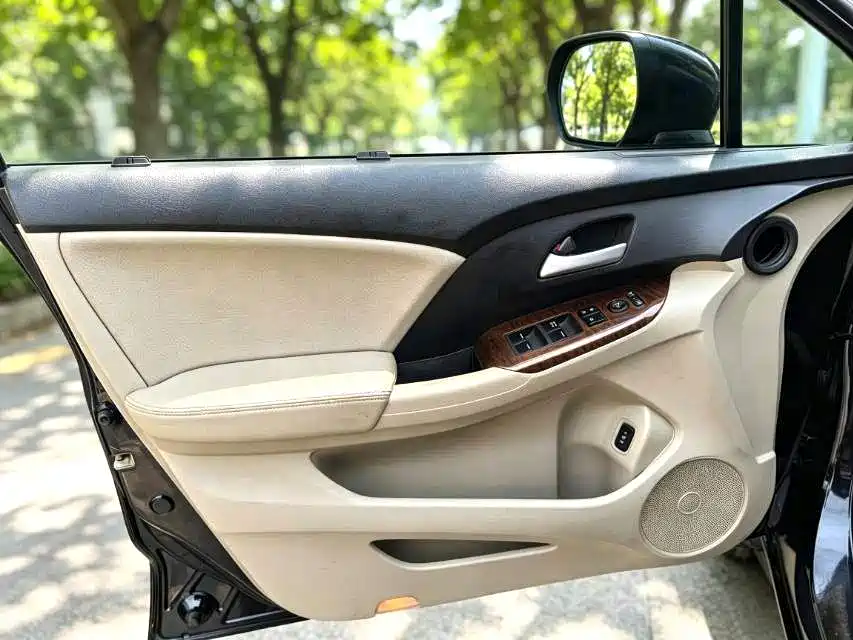 Honda Odyssey — миниатюра 7