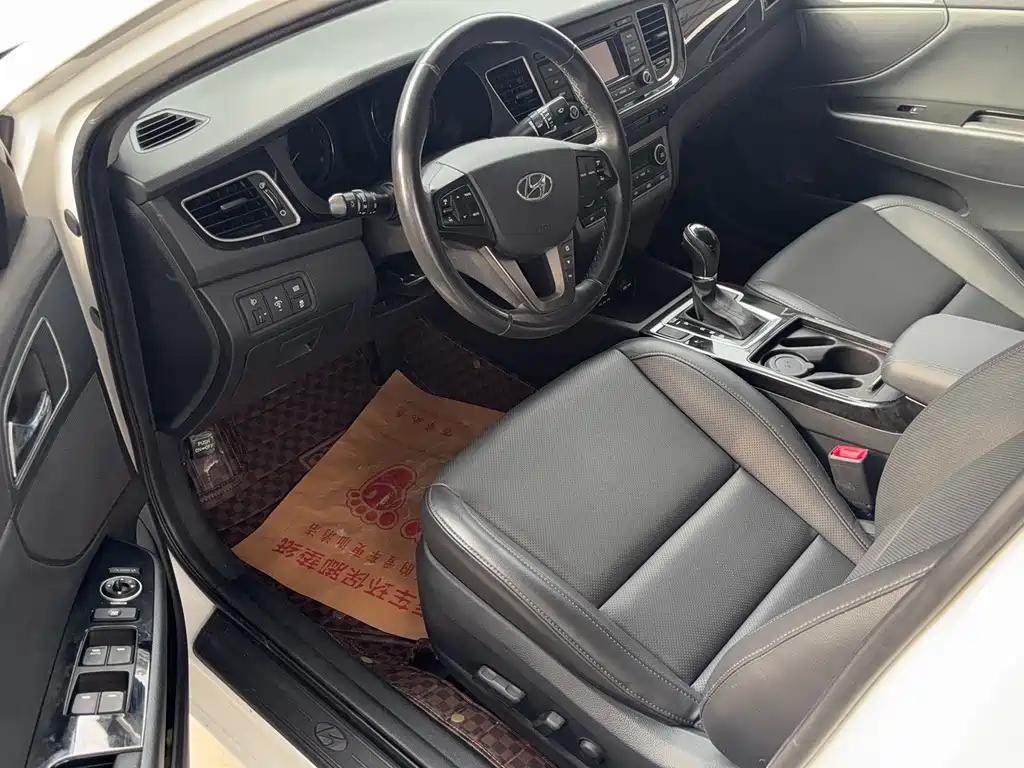 Hyundai Mistra — миниатюра 3