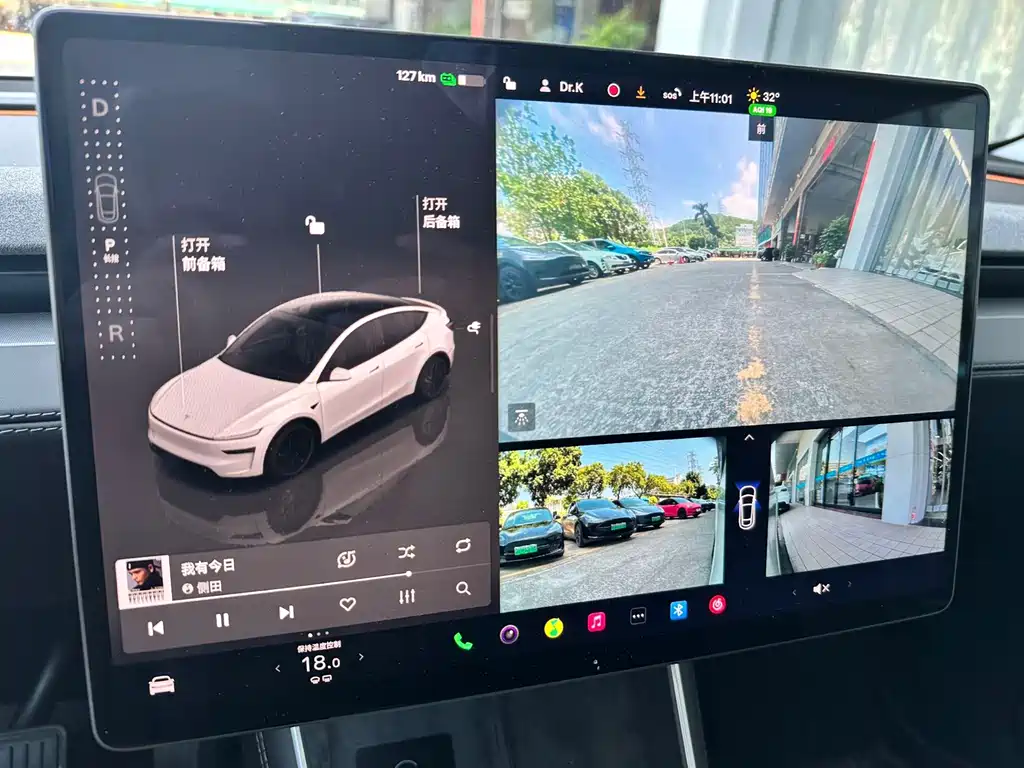 Tesla Model Y — миниатюра 17