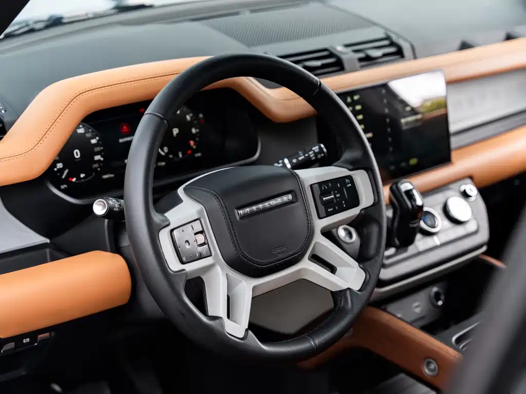 Land Rover Defender — миниатюра 15