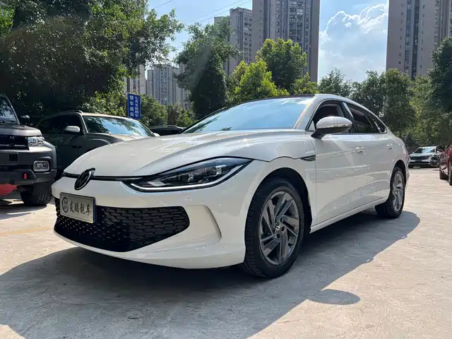Volkswagen Lamando