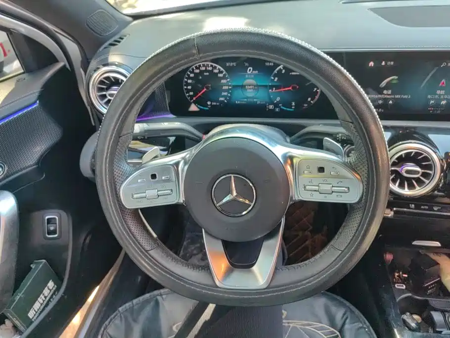 Mercedes-Benz A-Class — миниатюра 15