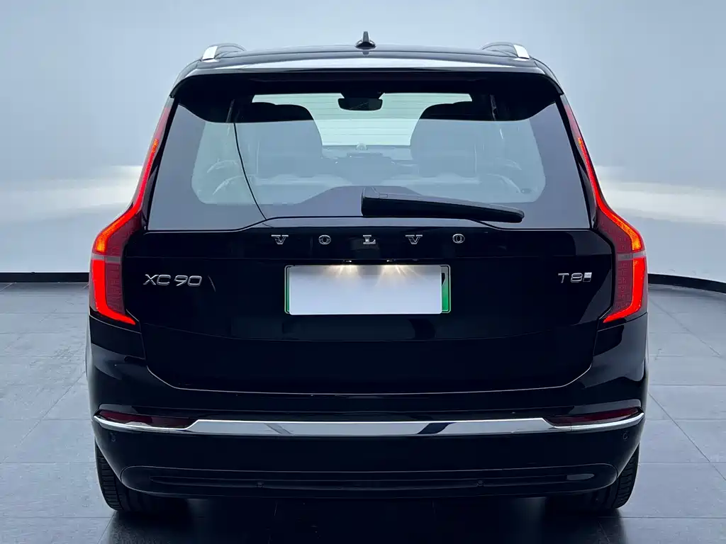 Volvo XC90 PHEV — миниатюра 9