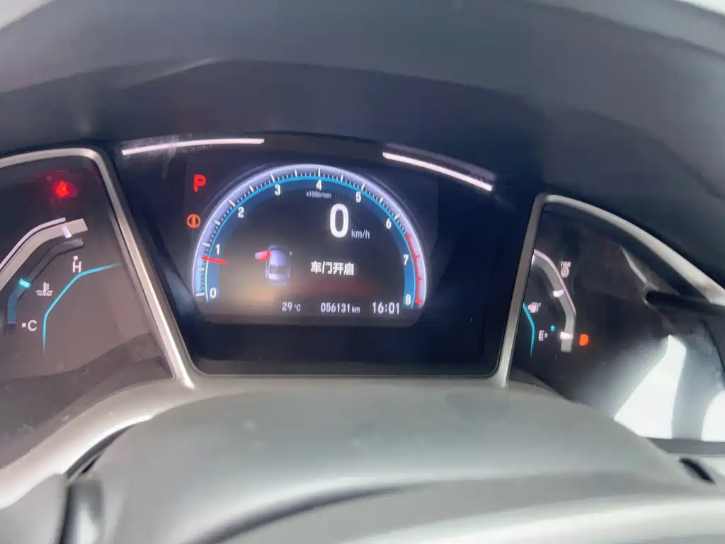 Honda Civic — миниатюра 8