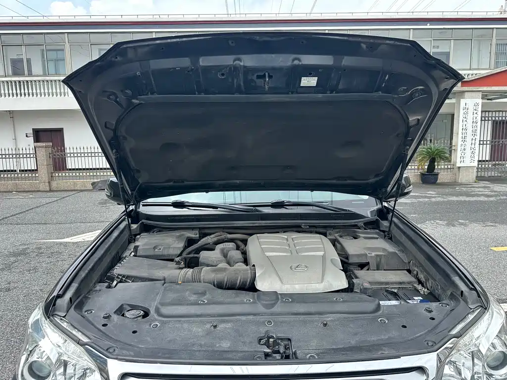 Lexus GX — миниатюра 44