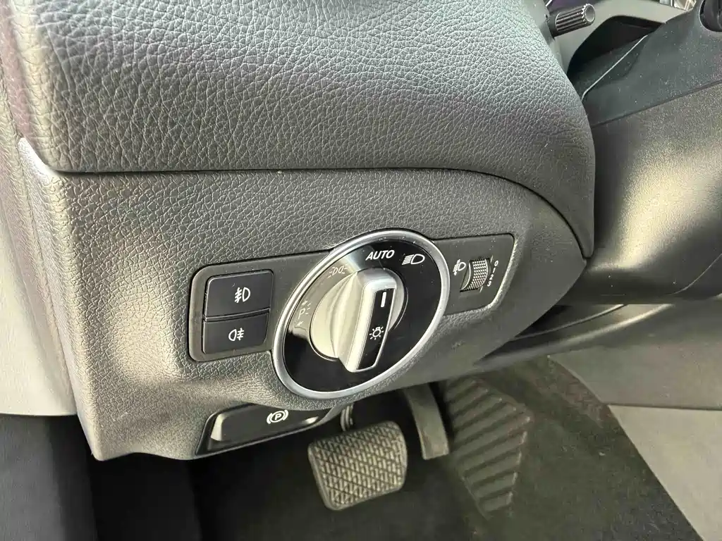 Mercedes-Benz GLA 2015 GLA 200