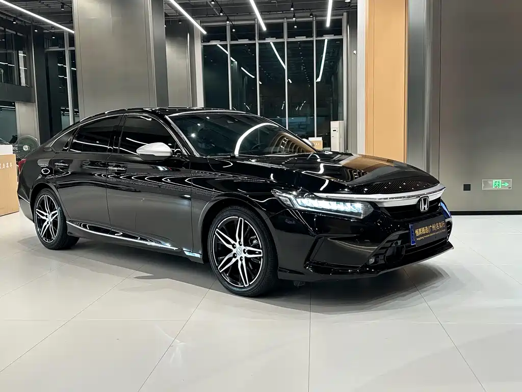 Honda Inspire — миниатюра 3