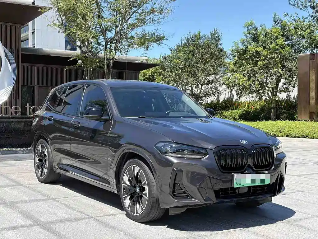 BMW iX3 — миниатюра 4