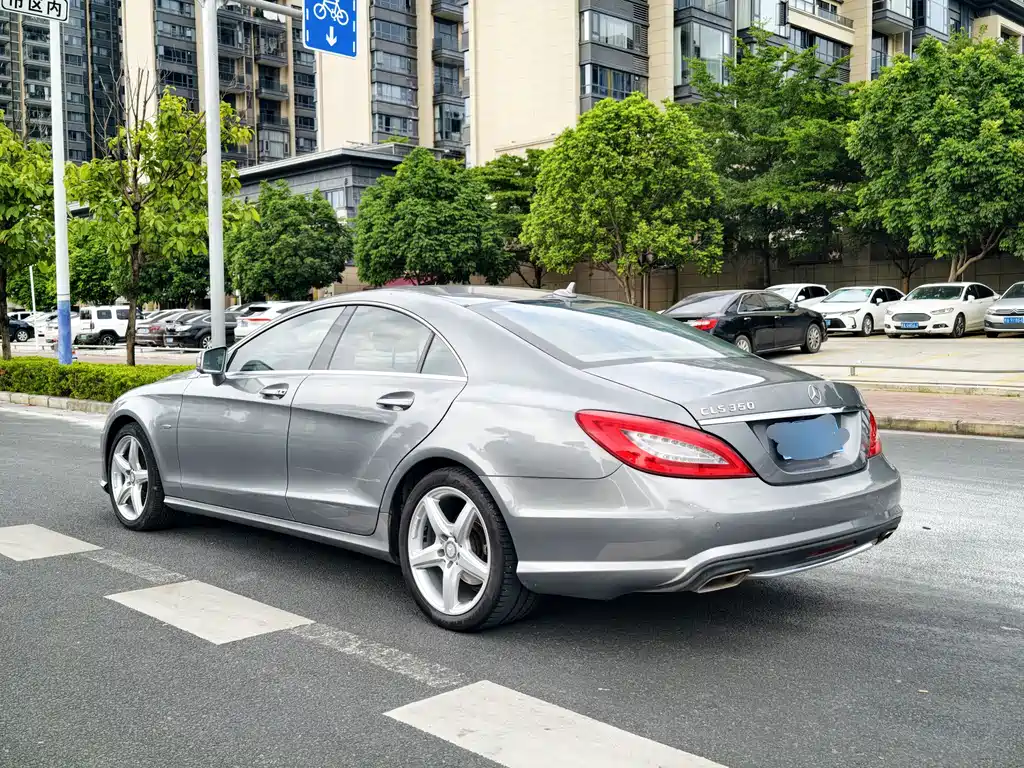 Mercedes-Benz CLS — миниатюра 9