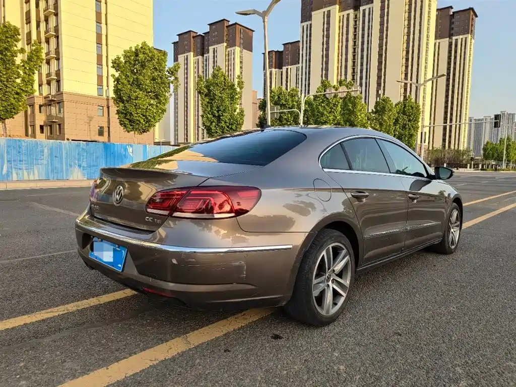 Volkswagen FAW - Passat CC CC 2013 1.8TSI Luxury