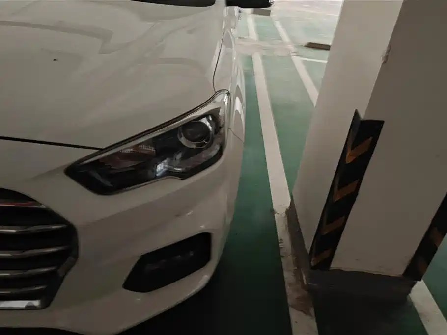 Hyundai BAIC Hyundai ix35 ix35 2019 2.0L AT Enjoy VI