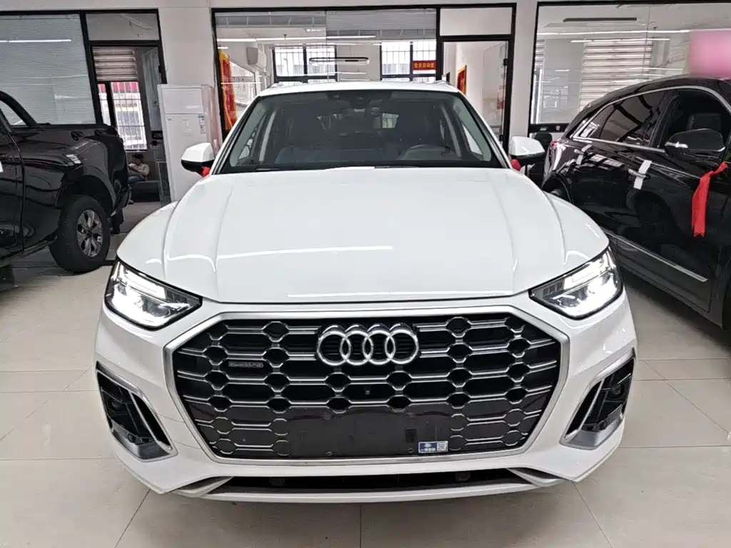Audi Q5L — миниатюра 3