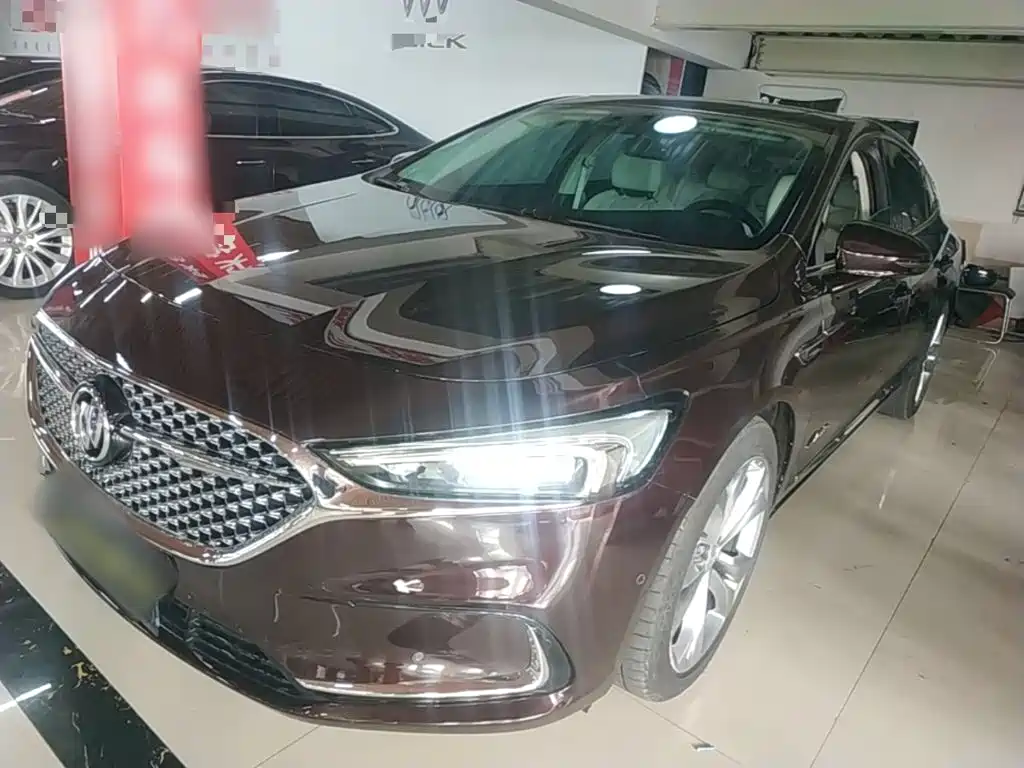 Buick LaCrosse — миниатюра 2