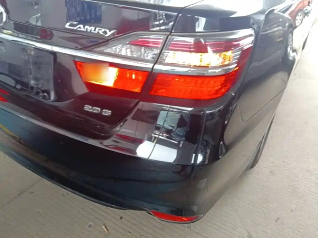 Toyota Camry 2015 2.0G Lead