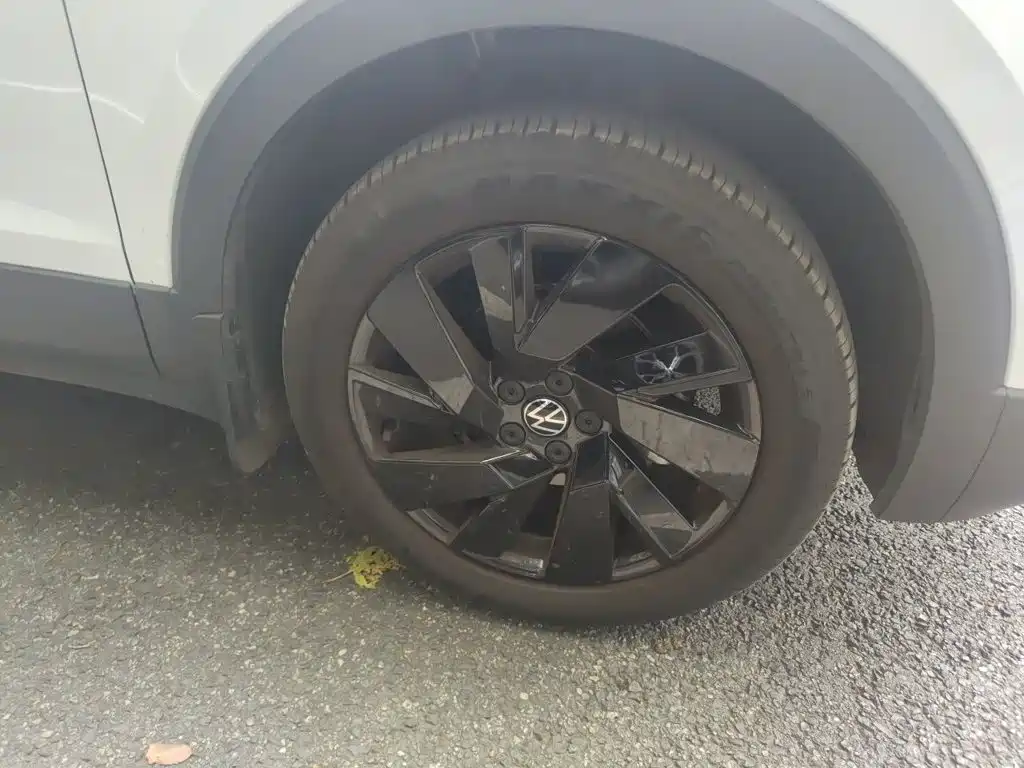 Volkswagen Tharu — миниатюра 8