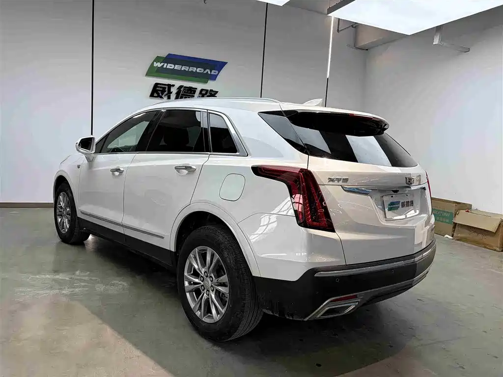 Cadillac XT5 2021 28T Luxury