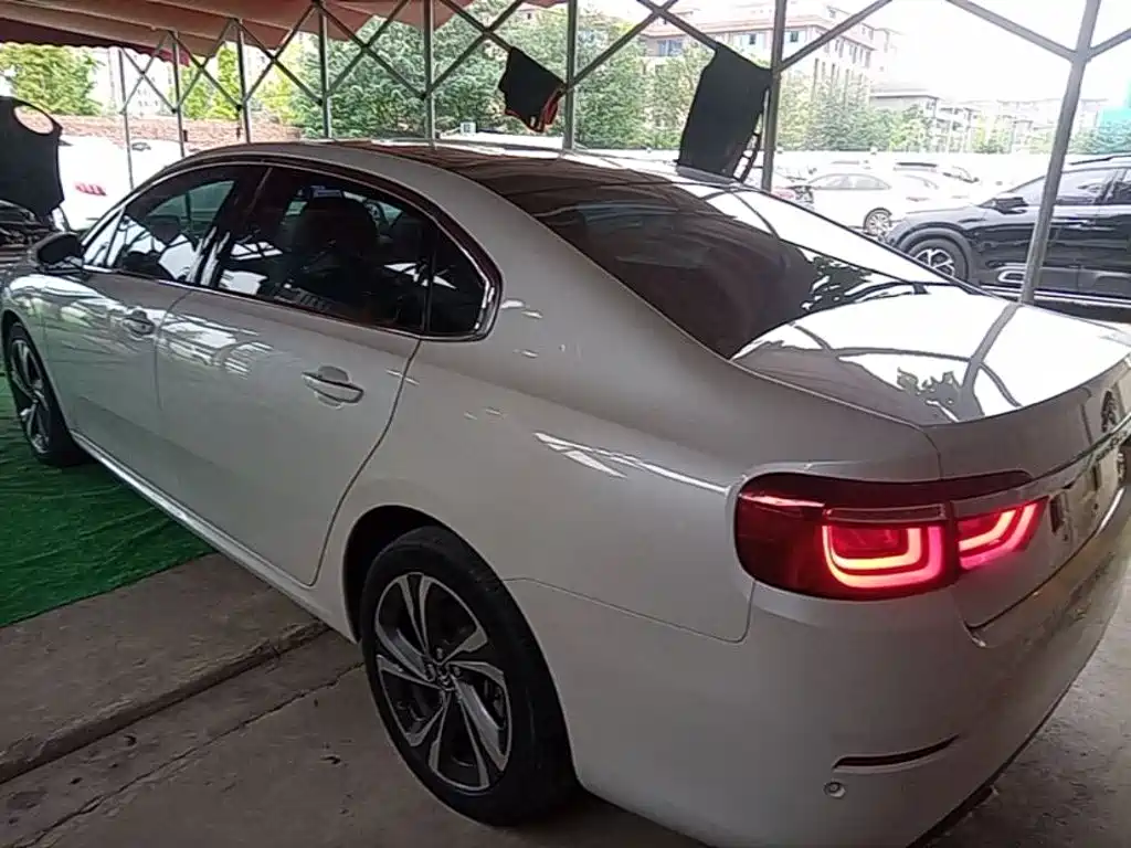 Citroen C6 — миниатюра 5