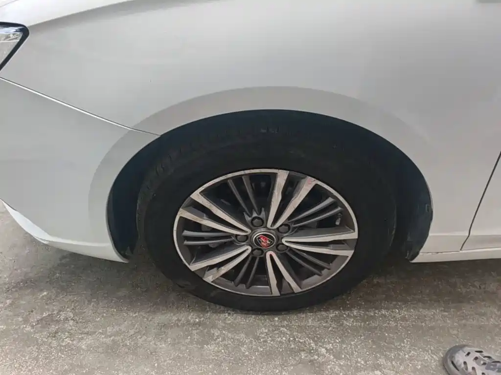 Roewe i5 — миниатюра 23