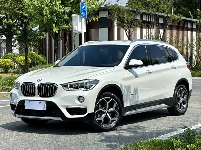 BMW  X1 2018