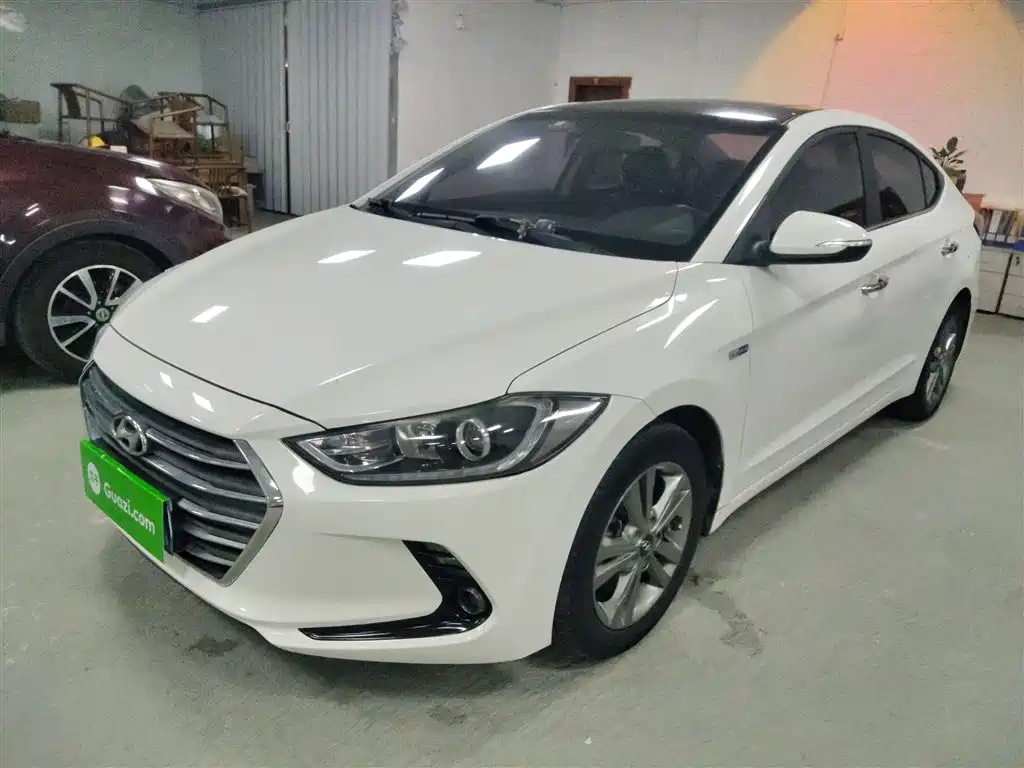 Hyundai Elantra 2018