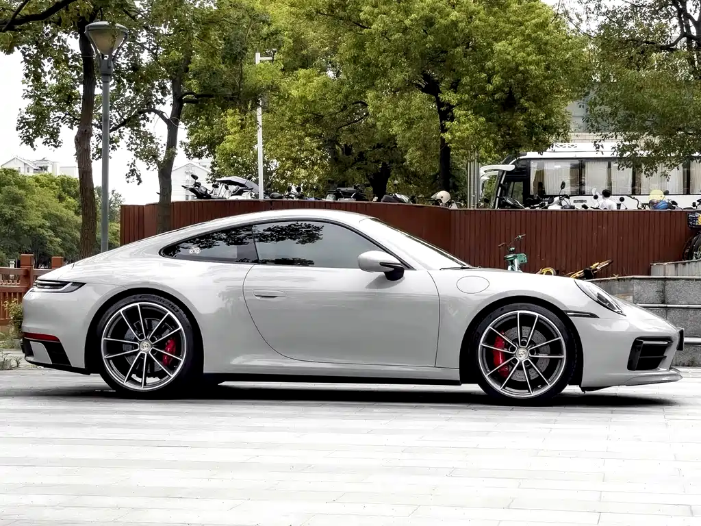 Porsche 911 2022 Carrera S 3.0T