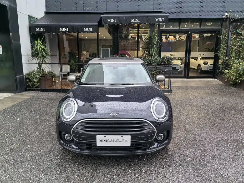 MINI CLUBMAN
