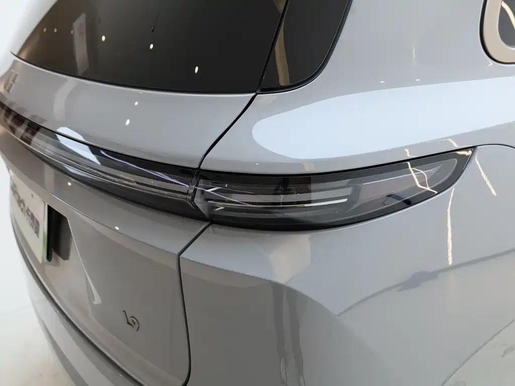 Li Auto Li L9 — миниатюра 24