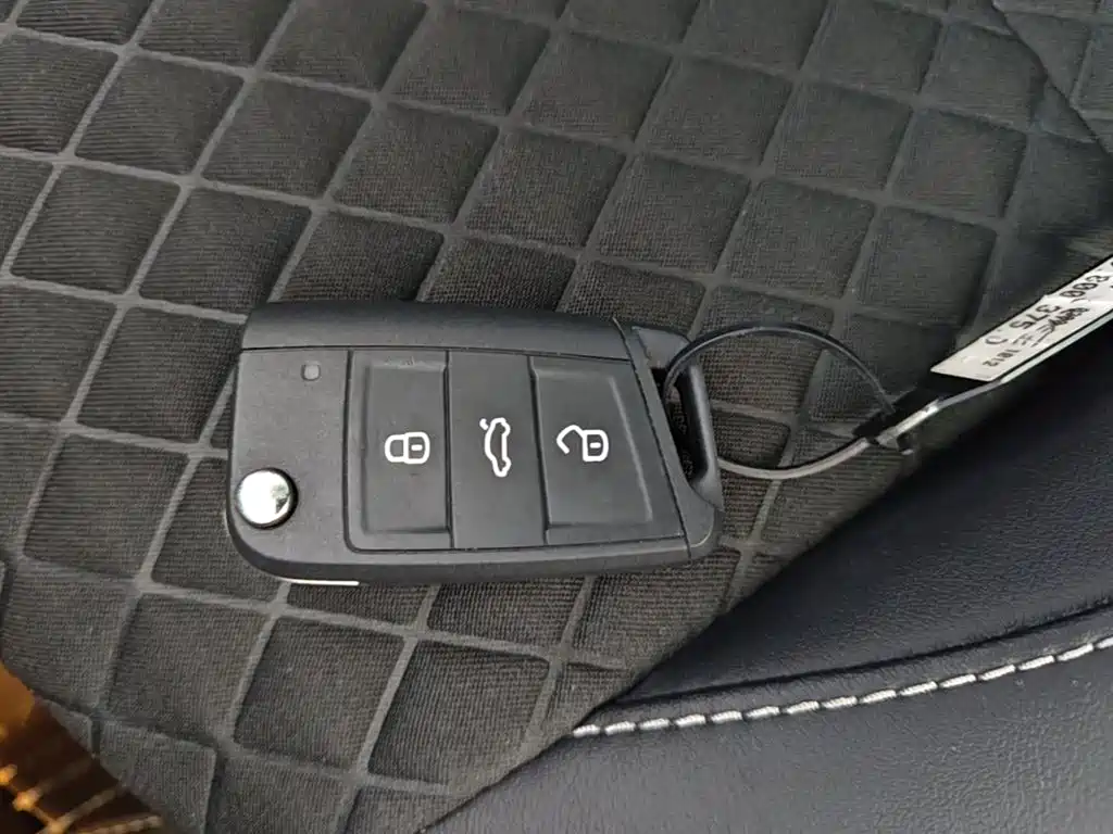 Skoda Octavia — миниатюра 9
