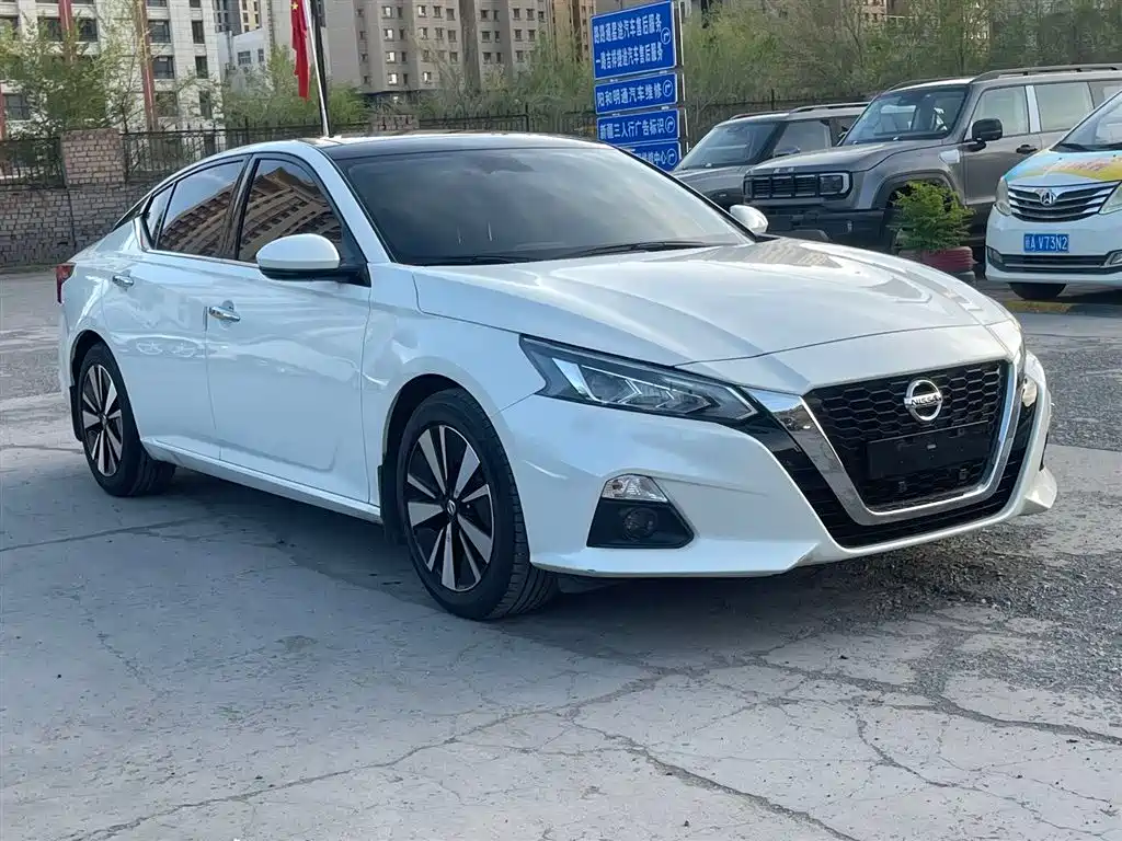 Nissan Altima 2021 2.0L XL Upper AD1