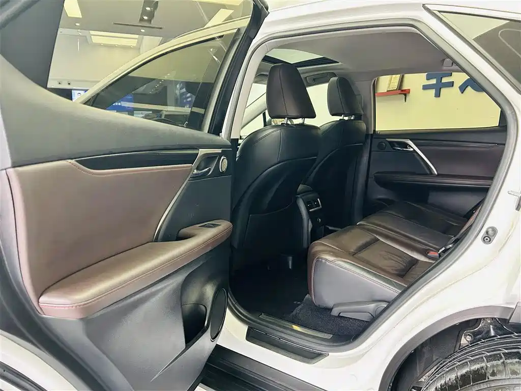 Lexus RX — фотографии объявления, Фото 23