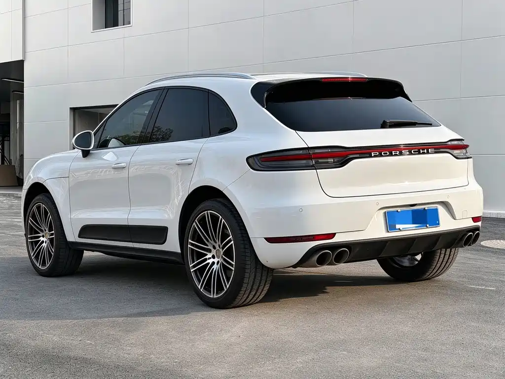 Porsche Macan — миниатюра 21