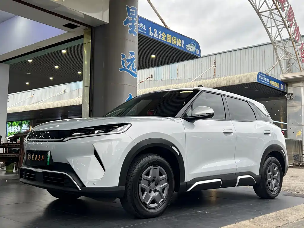 BYD Yuan UP