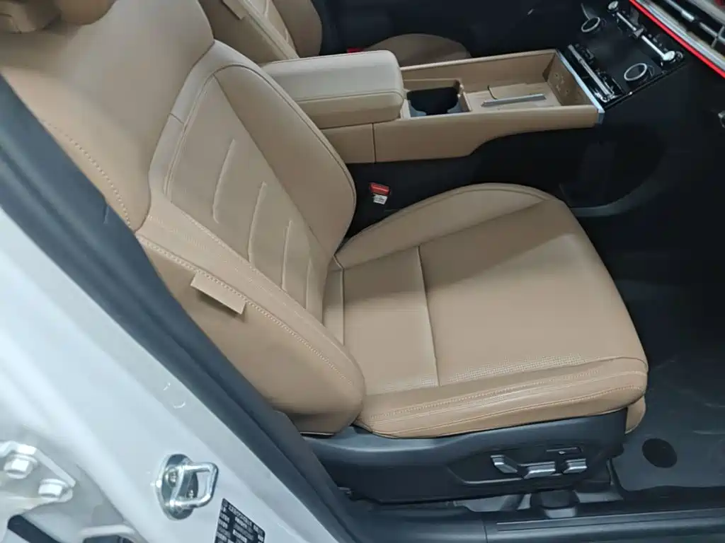 Hyundai Santa Fe — миниатюра 25
