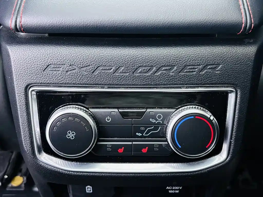 Ford Explorer EcoBoost 285 4WD Sport Edition ST-LINE 7 seats, фото 18
