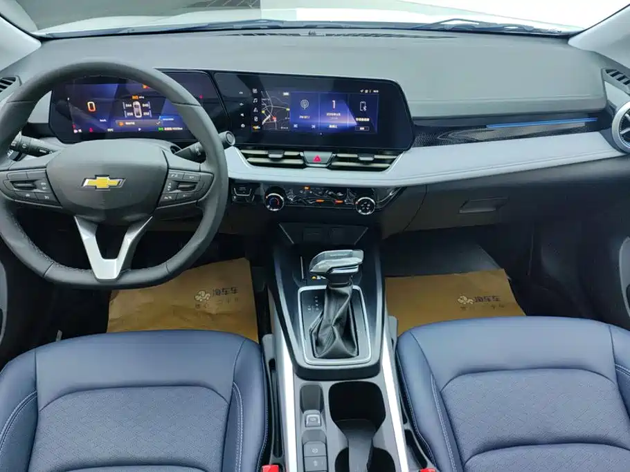 Chevrolet Monza — миниатюра 12