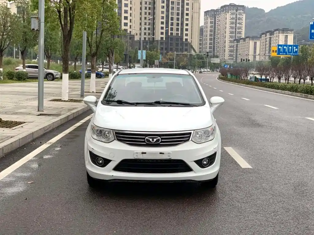Kaiyi C3 2015 1.5L AMT