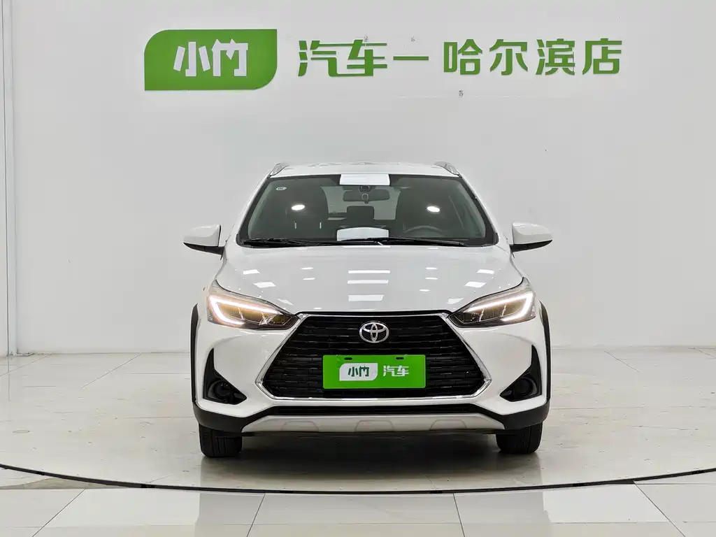 Toyota Yaris L — миниатюра 2