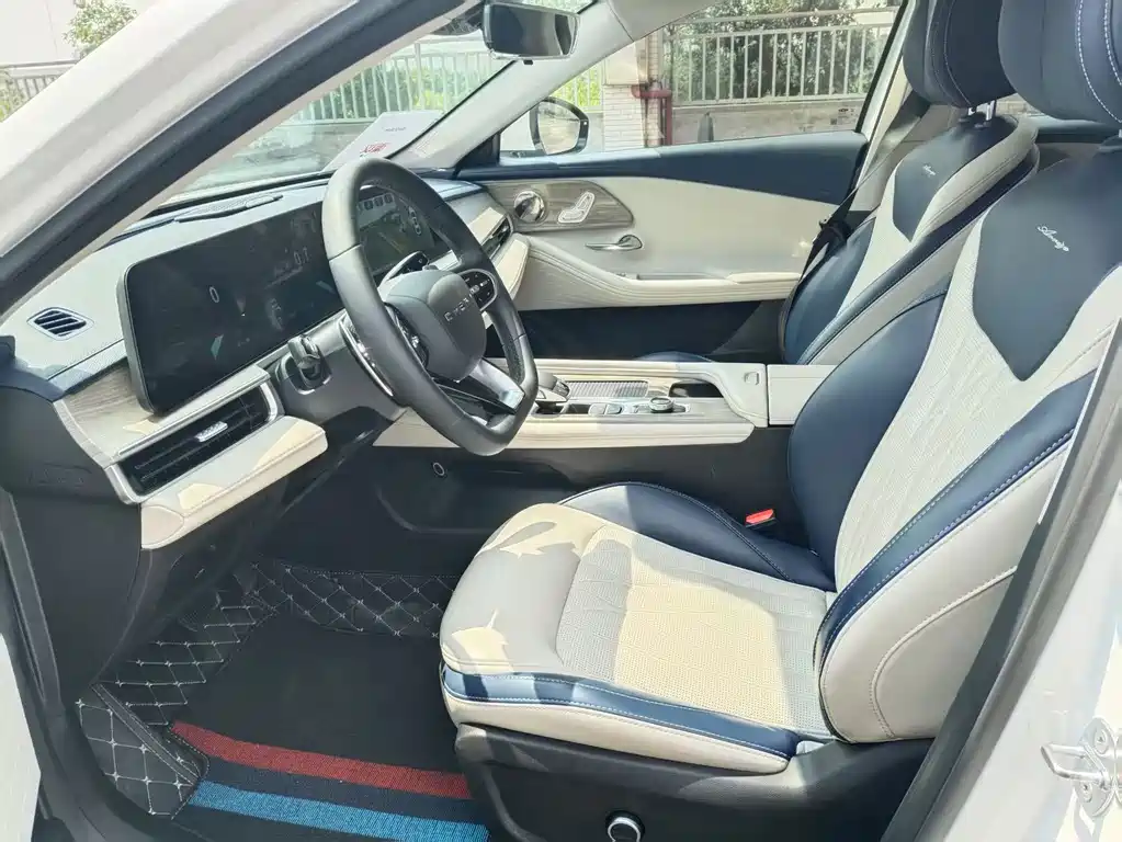 Chery Arrizo 8 — миниатюра 4