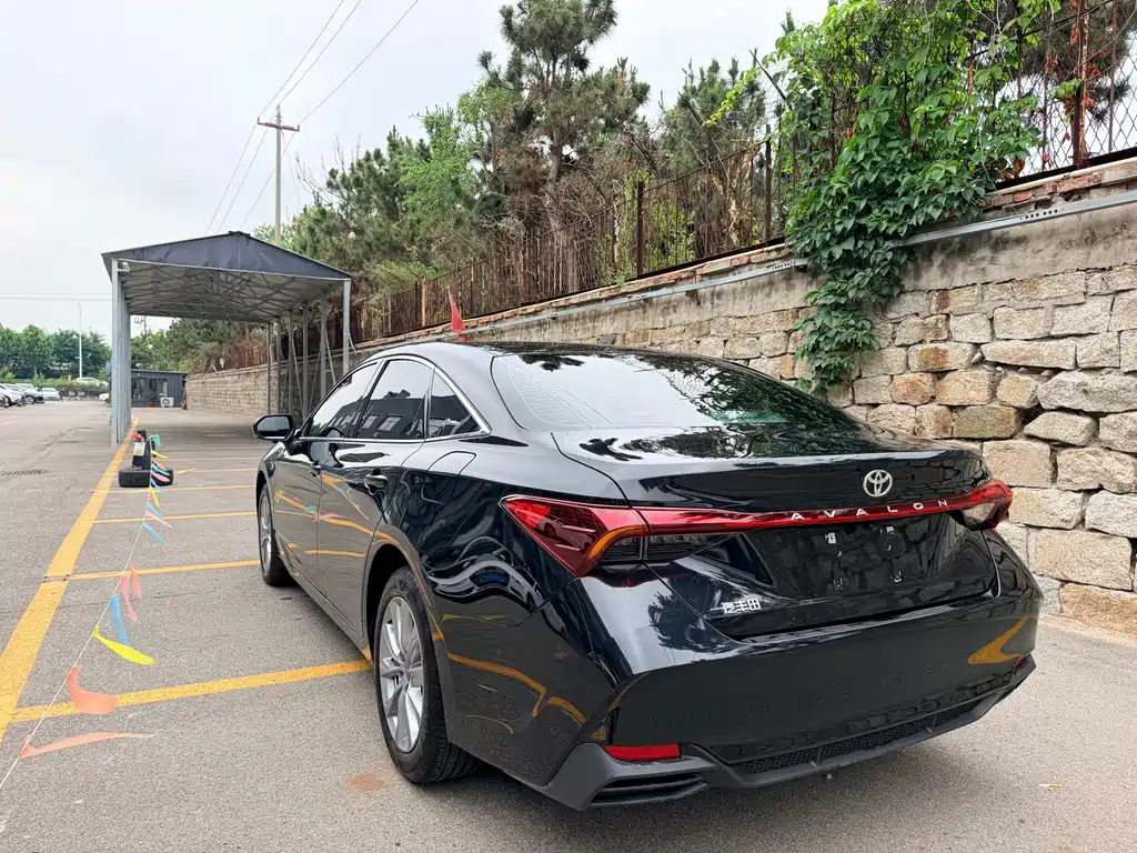 Toyota Avalon 2024 2.0L