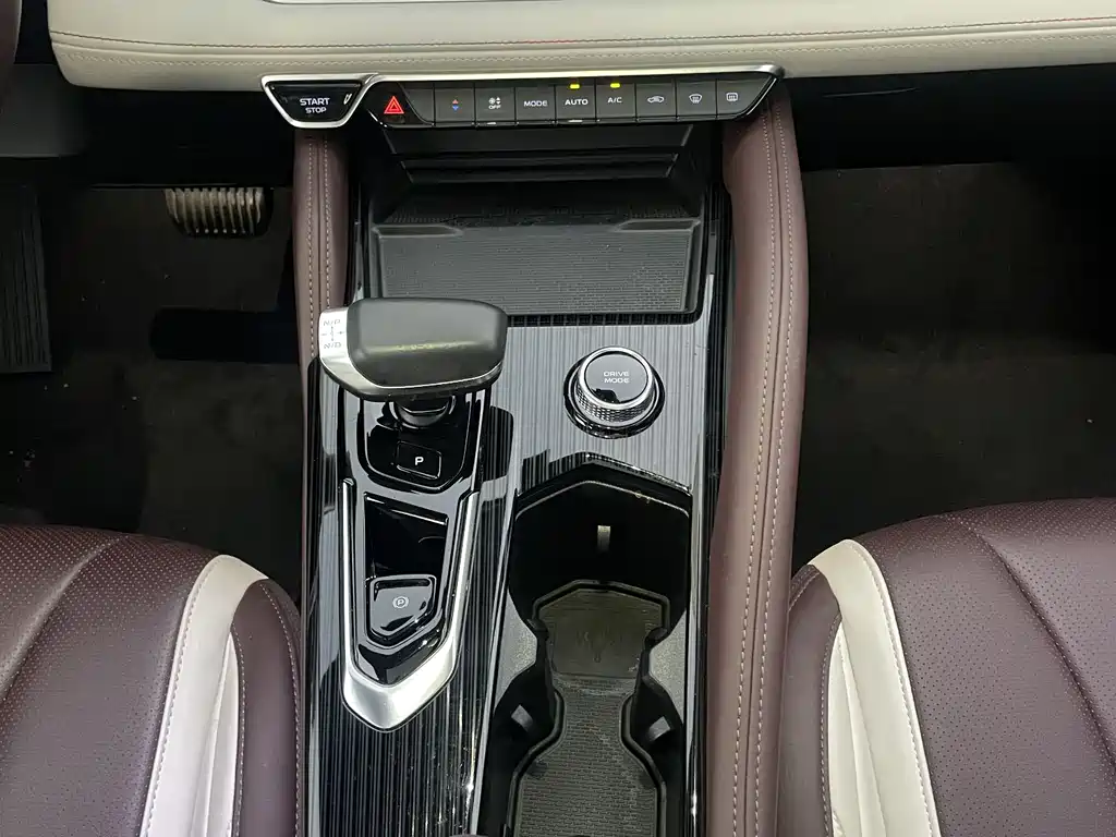 GEELY AUTOMOBILE XINGYUE L