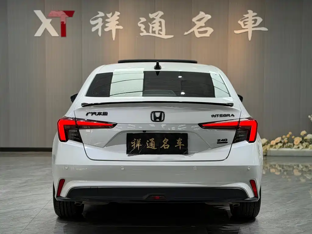 Honda Integra — миниатюра 13