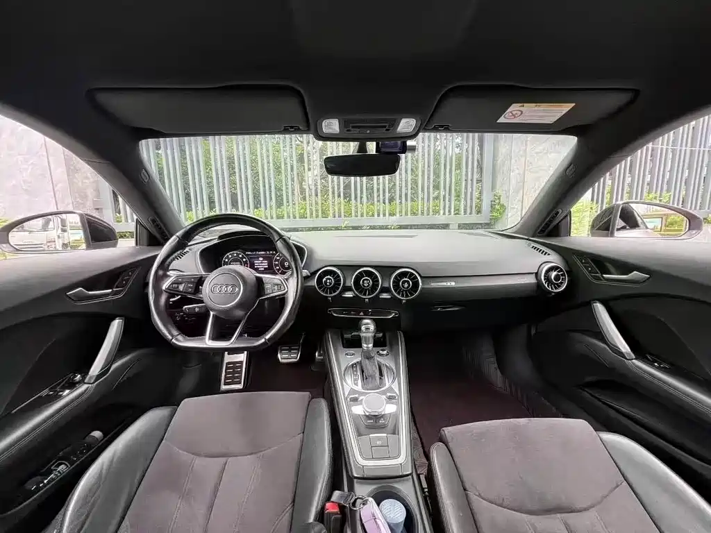 Audi TT — миниатюра 15