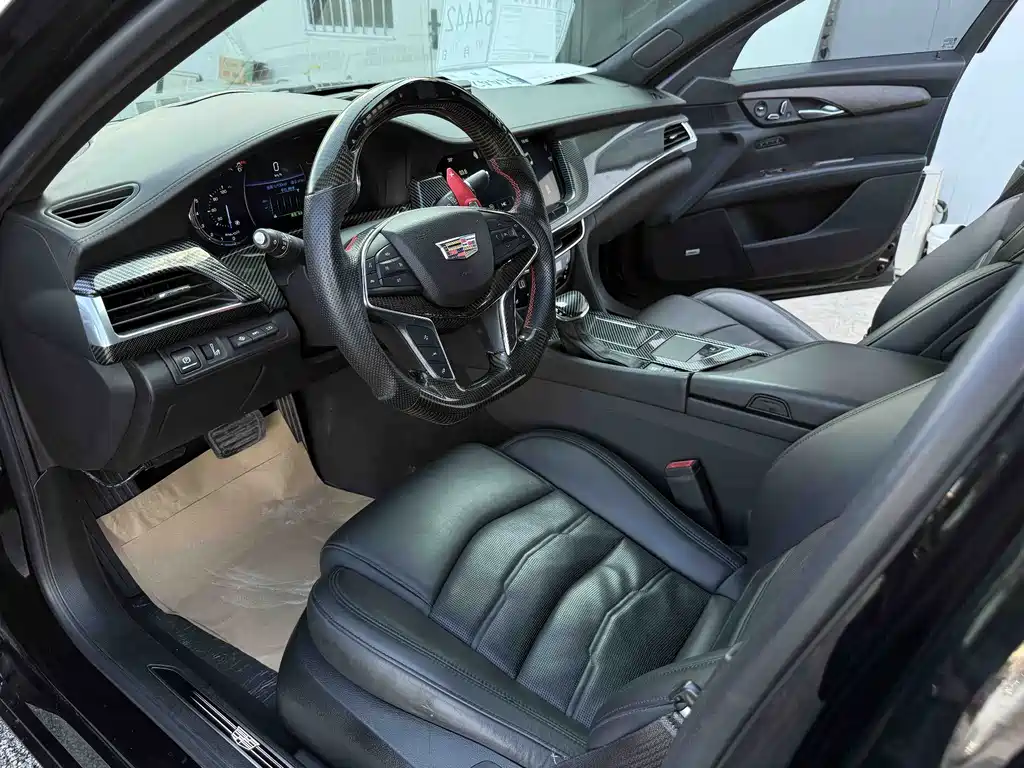 Cadillac CT6 — миниатюра 8