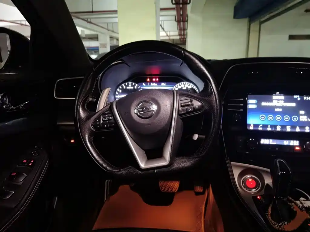 Nissan Cima — миниатюра 3