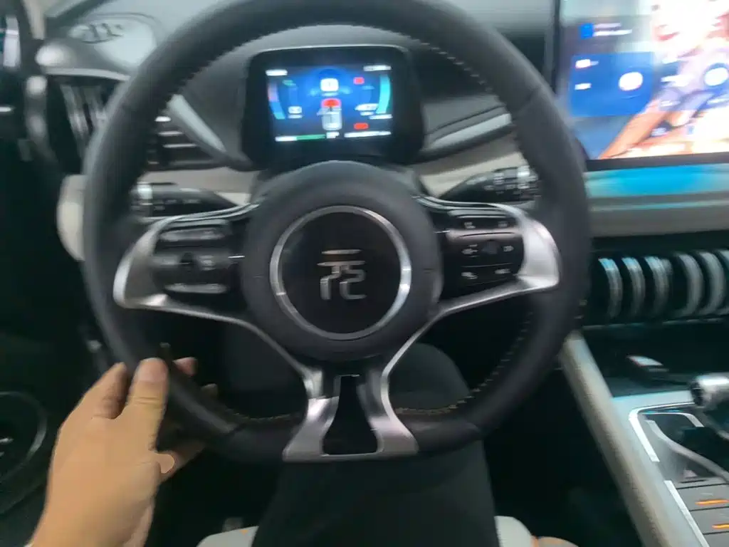 BYD Yuan Plus — миниатюра 11