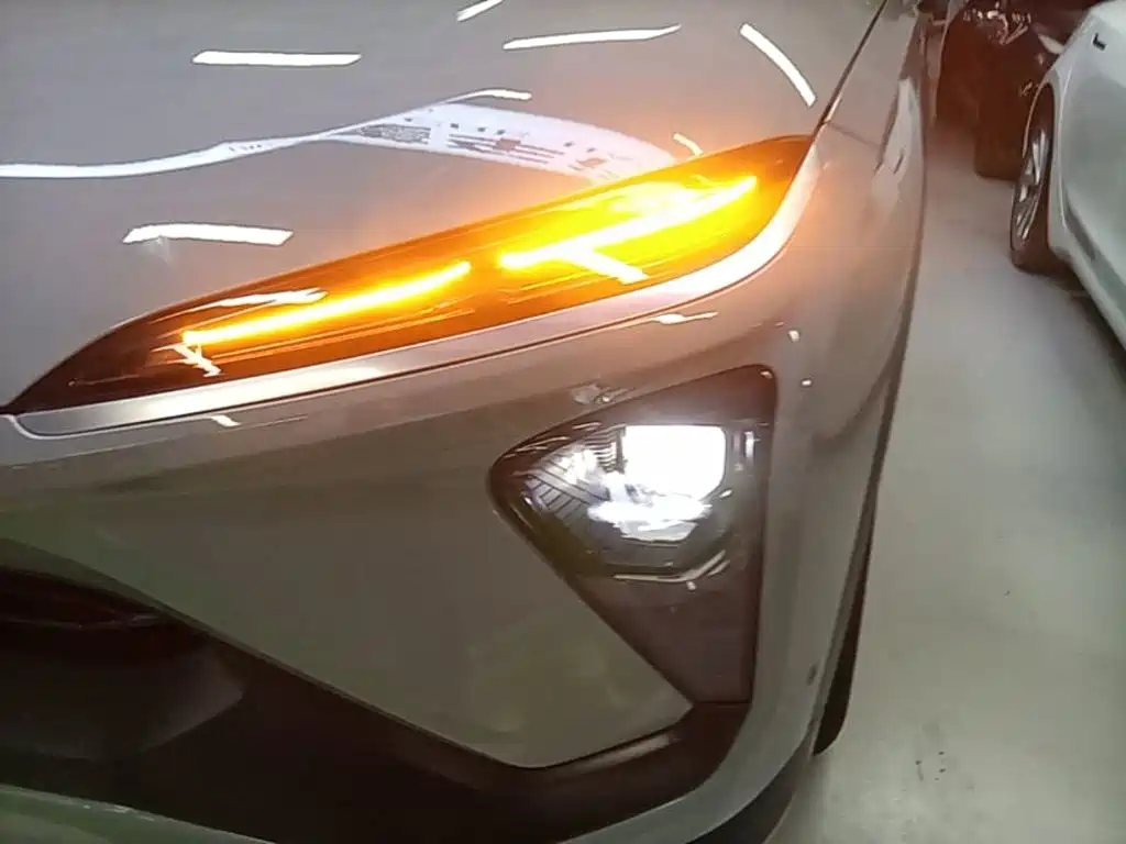 NIO ES6 — миниатюра 24
