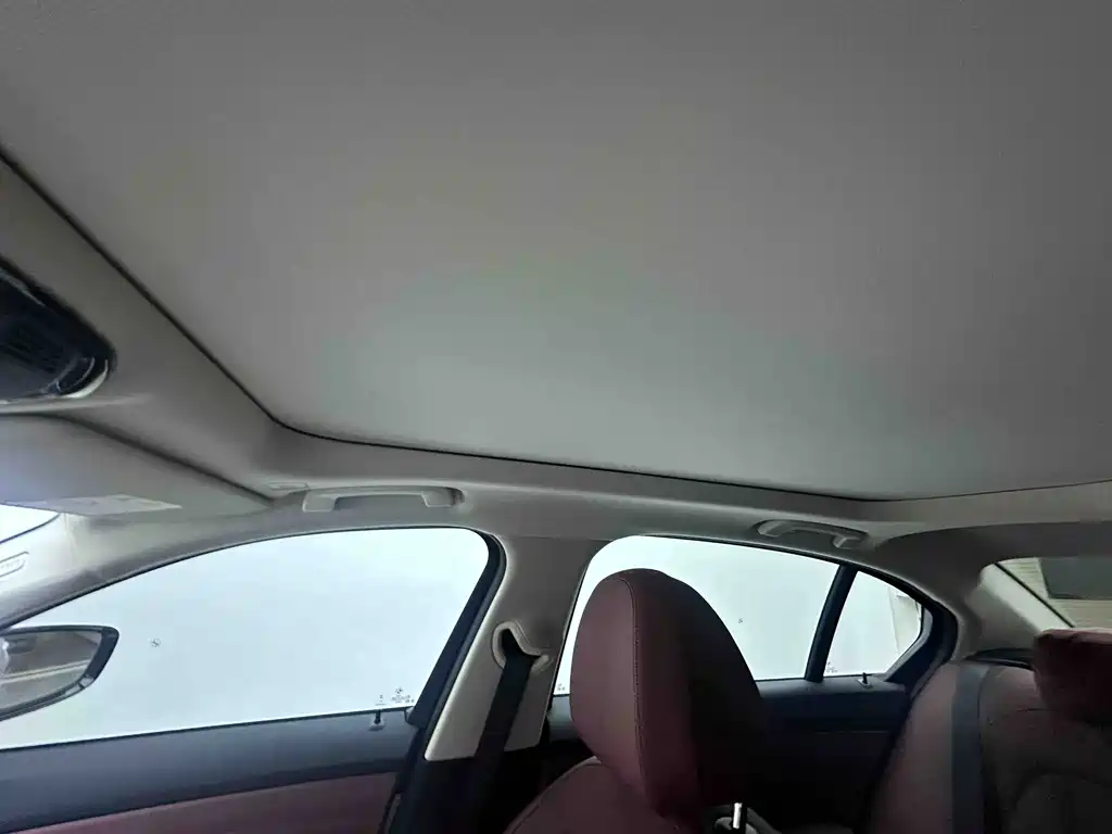 BMW 3 Series — миниатюра 12